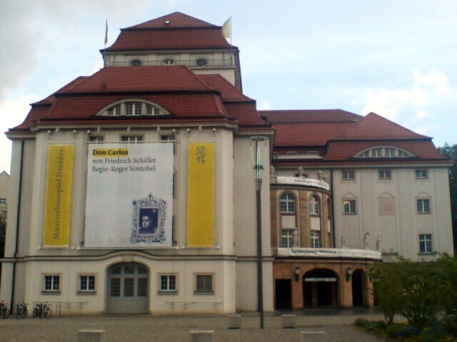 staatstheater-dresden-1.JPG