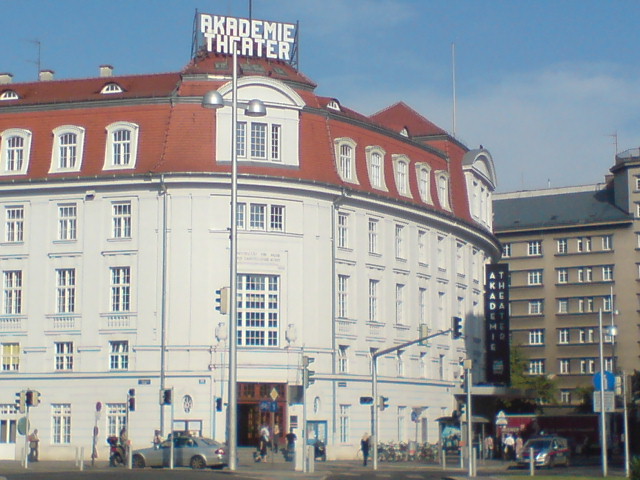 wien_akademietheater-juni-2011-73.JPG