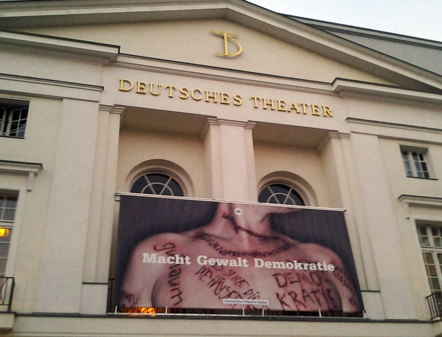dt_macht-gewalt-demokratie_sept-2012.jpg