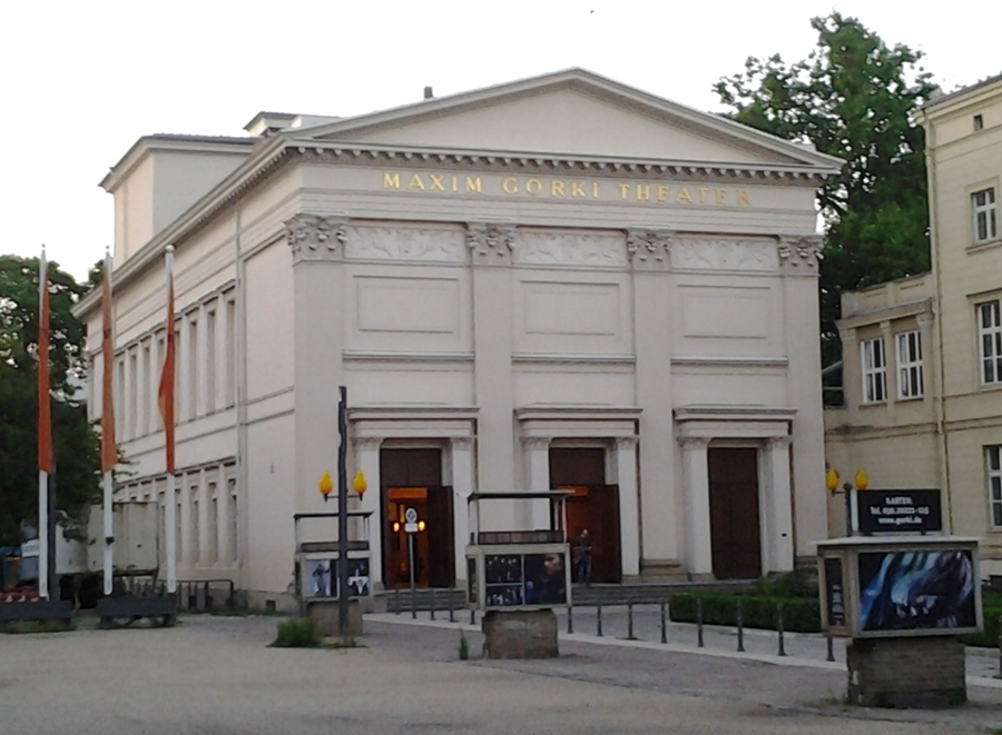 maxim-gorki-theater_juni-2012.jpg